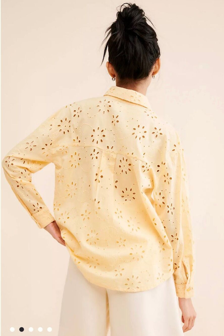 Anthropologie Yellow Eyelet Buttondown Top Sz Medium - Picture 5 of 12